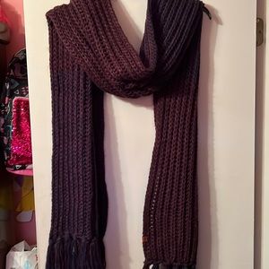 3/$20  Winter scarf, very beautiful, thick and long